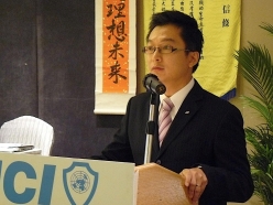 2010-09-11-agm_27