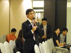 2010-09-11-agm_28