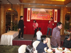 2010-02-20-cny-mfg_080