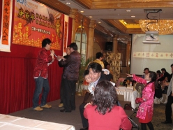 2010-02-20-cny-mfg_090