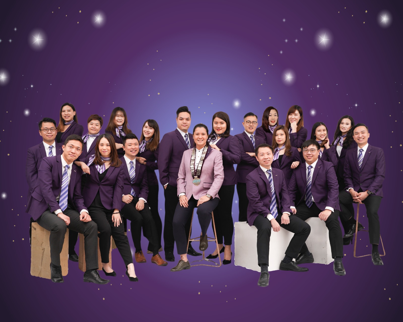 group-photo group-photo